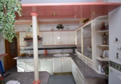 Дом с участком на продажу в городе Loja. Фото