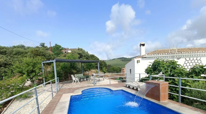 Granada - Montefrío - 1101m2