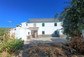 Loja 3000&nbsp;m²