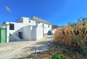 Loja 3000&nbsp;m²