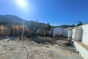 Loja 3000&nbsp;m²