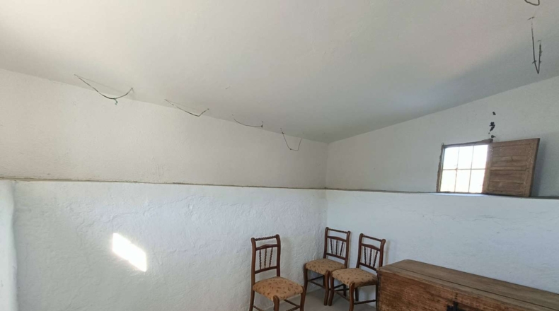 Granada - Loja - 3000m2