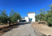 Casa de pueblo en venta en la Carretera Algarinejo, Loja, ref: TR344541 foto