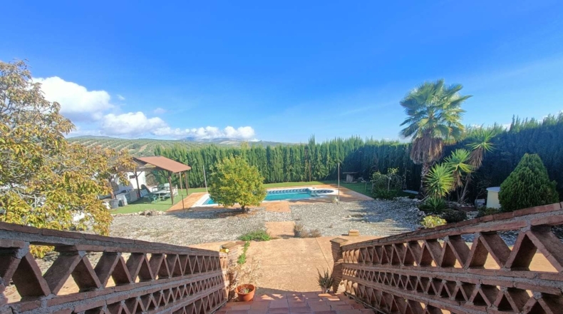 Granada - Huétor Tájar - 1200m2