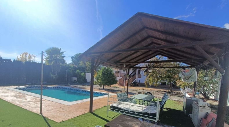 Granada - Huétor Tájar - 1200m2