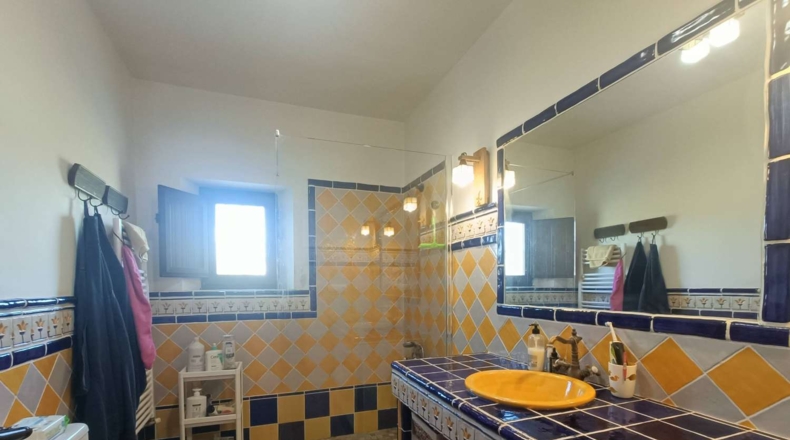 Granada - Huétor Tájar - 1200m2