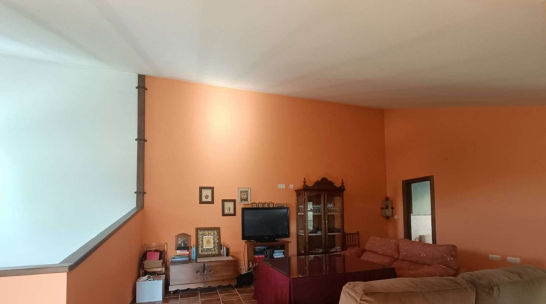 Granada - Huétor Tájar - 1200m2