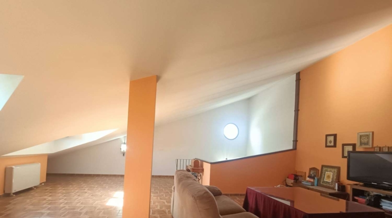 Granada - Huétor Tájar - 1200m2