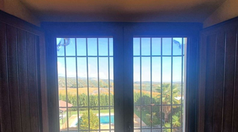 Granada - Huétor Tájar - 1200m2
