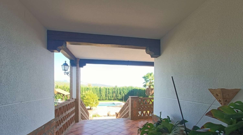 Granada - Huétor Tájar - 1200m2