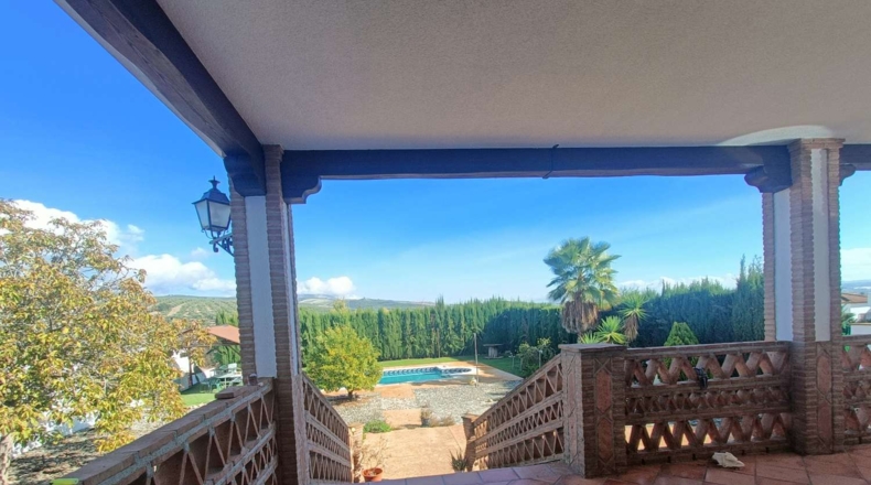 Granada - Huétor Tájar - 1200m2
