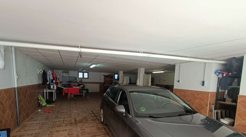 Granada - Huétor Tájar - 1200m2