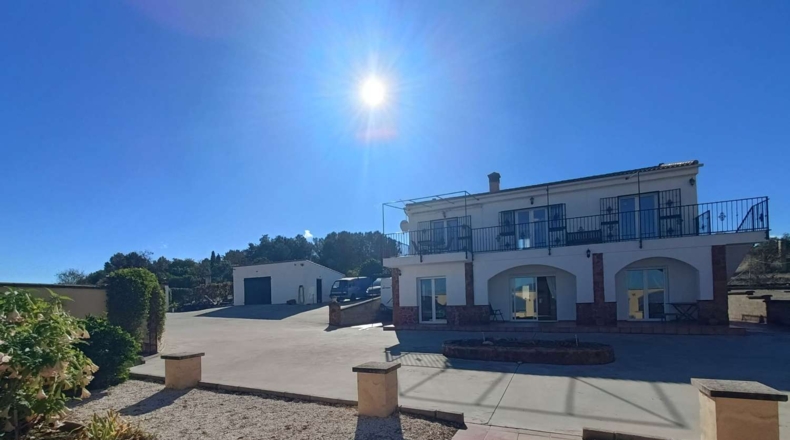 Гранада - Moraleda de Zafayona - 3000m2