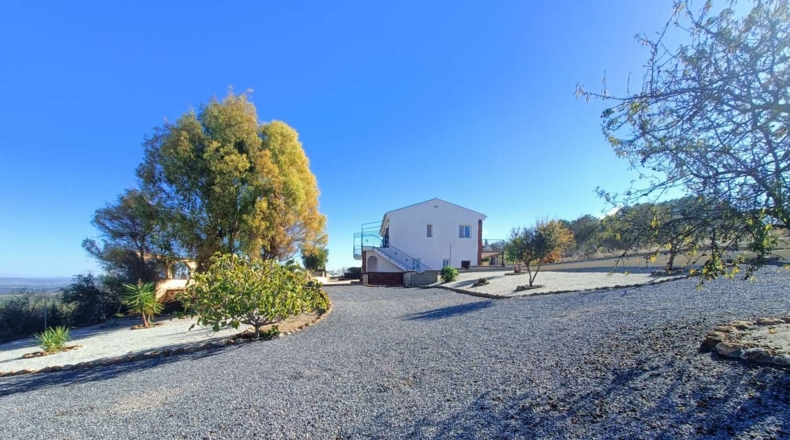 Гранада - Moraleda de Zafayona - 3000m2