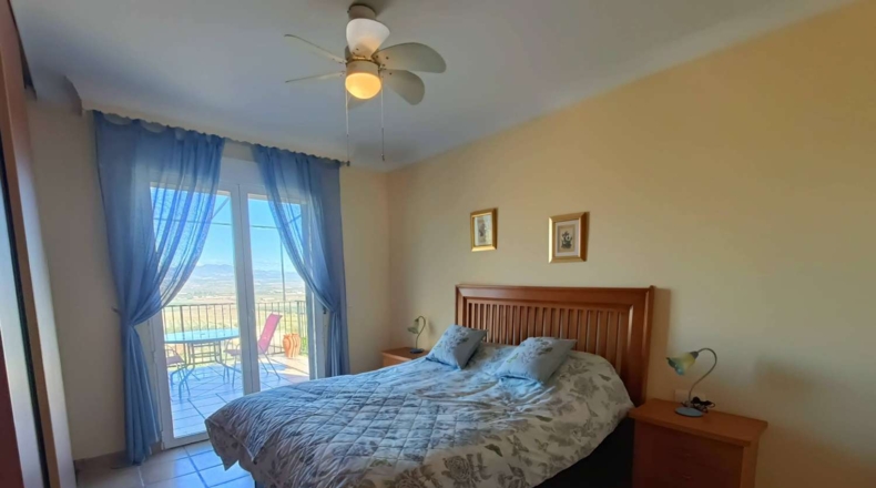 Гранада - Moraleda de Zafayona - 3000m2