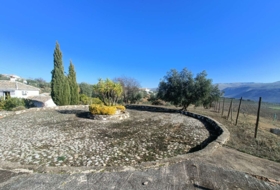 Loja 3000&nbsp;m²