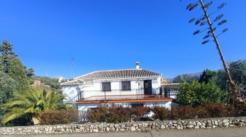 Granada - Loja - 3000m2