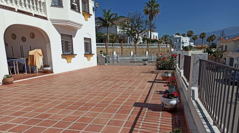 Málaga - Vélez-Málaga - 700m2
