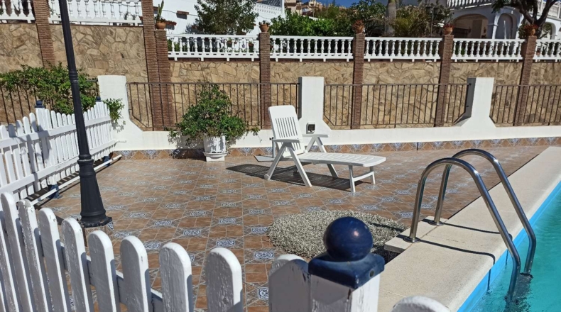 Málaga - Vélez-Málaga - 700m2