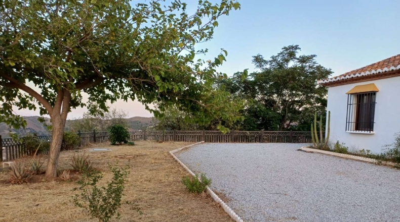 Málaga - Almáchar - 3600m2