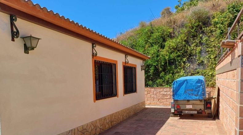 Málaga - Macharaviaya - 2900m2