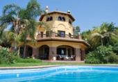 Villa con terreno en venta en Salobreña ref: TR59113 foto