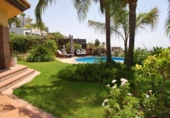 Villa con terreno en venta en Salobreña ref: TR59113 foto