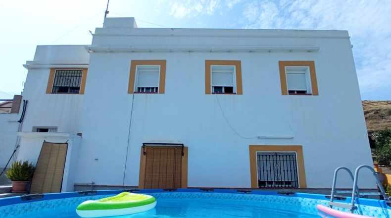 Granada - Almuñécar - 1900m2