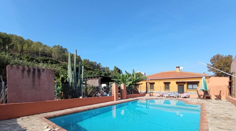Granada - Salobreña - 3500m2
