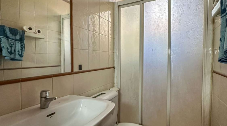 Granada - Vélez de Benaudalla - 4684m2