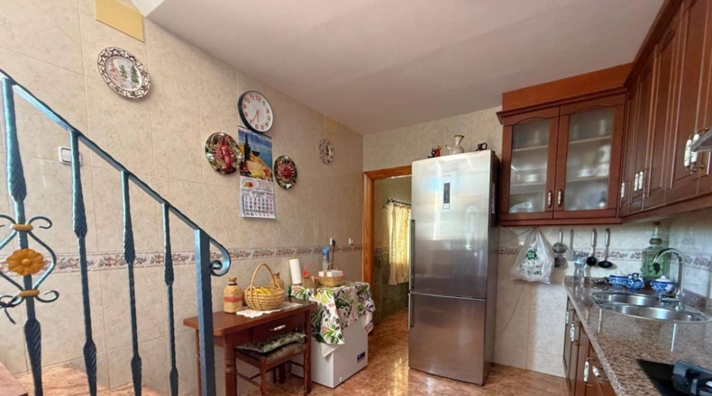 Granada - Vélez de Benaudalla - 146m2