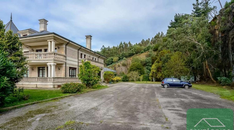 Asturias - Navia - 1000m2