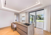 Vil·la amb terreny en venda a Marbella ref.: TR225175 foto