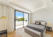 Vil·la amb terreny en venda a Marbella ref.: TR225175 foto
