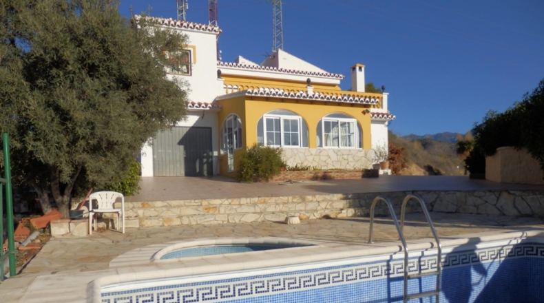 Málaga - Nerja - 2000m2