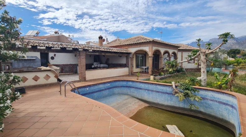 Málaga - Nerja - 3800m2