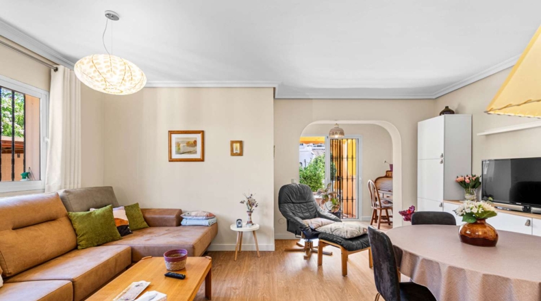 Malaga - Фуэнхирола - 359m2
