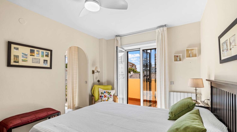Malaga - Фуэнхирола - 359m2