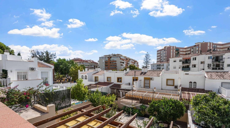 Malaga - Фуэнхирола - 359m2