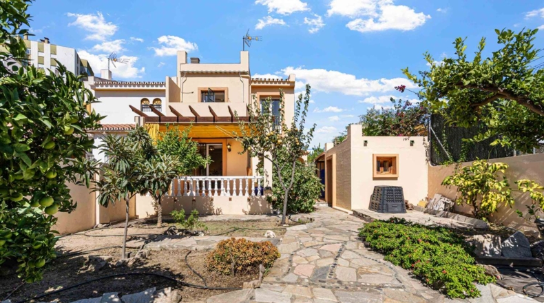 Malaga - Фуэнхирола - 359m2