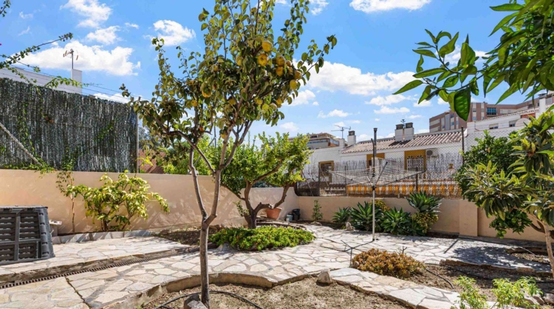 Malaga - Фуэнхирола - 359m2