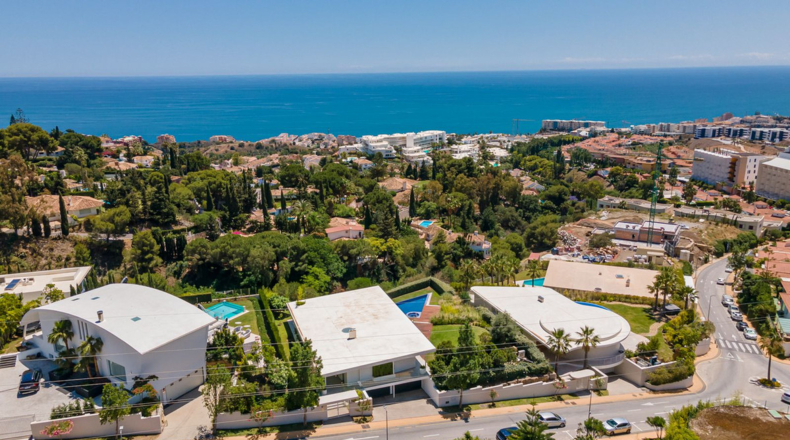 Málaga - Фуэнхирола - 1888m2