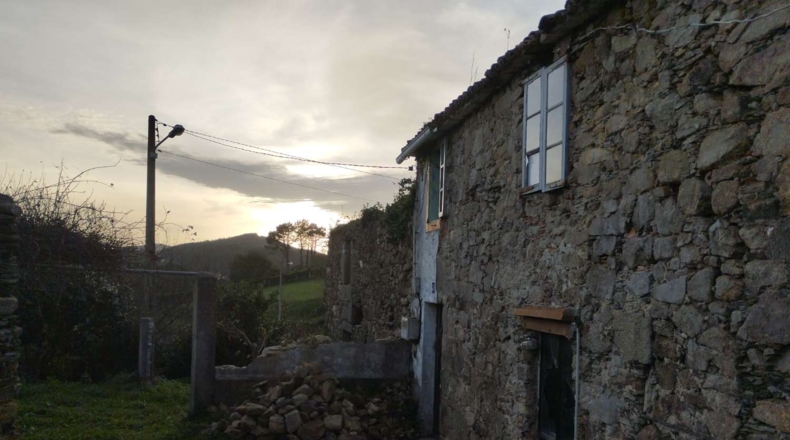 La Coruña - O Feal - 6166m2