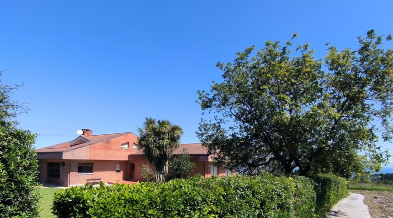 Biscay - Guecho - 13200m2