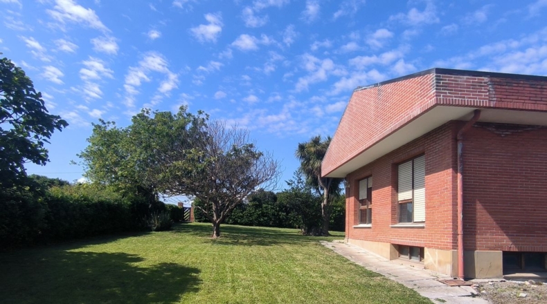 Biscay - Guecho - 13200m2