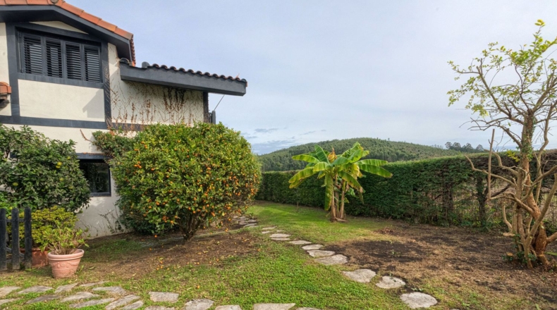 Biscaia - Lemoiz - 829m2