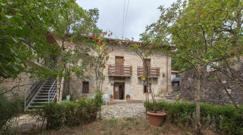 Navarre - Gascue - 5106m2