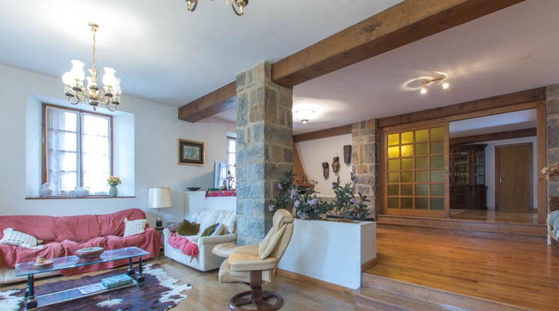 Navarre - Gascue - 5106m2
