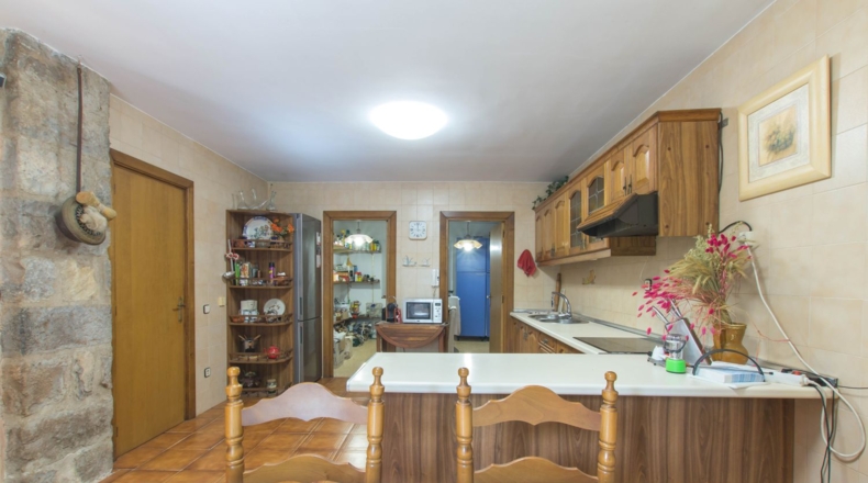 Navarre - Gascue - 5106m2