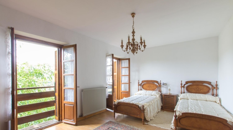 Navarre - Gascue - 5106m2